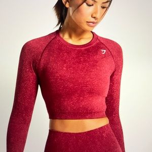 GYMSHARK size small burgundy red long sleeve